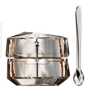 Cle de Peau Intensive Eye Contour Cream